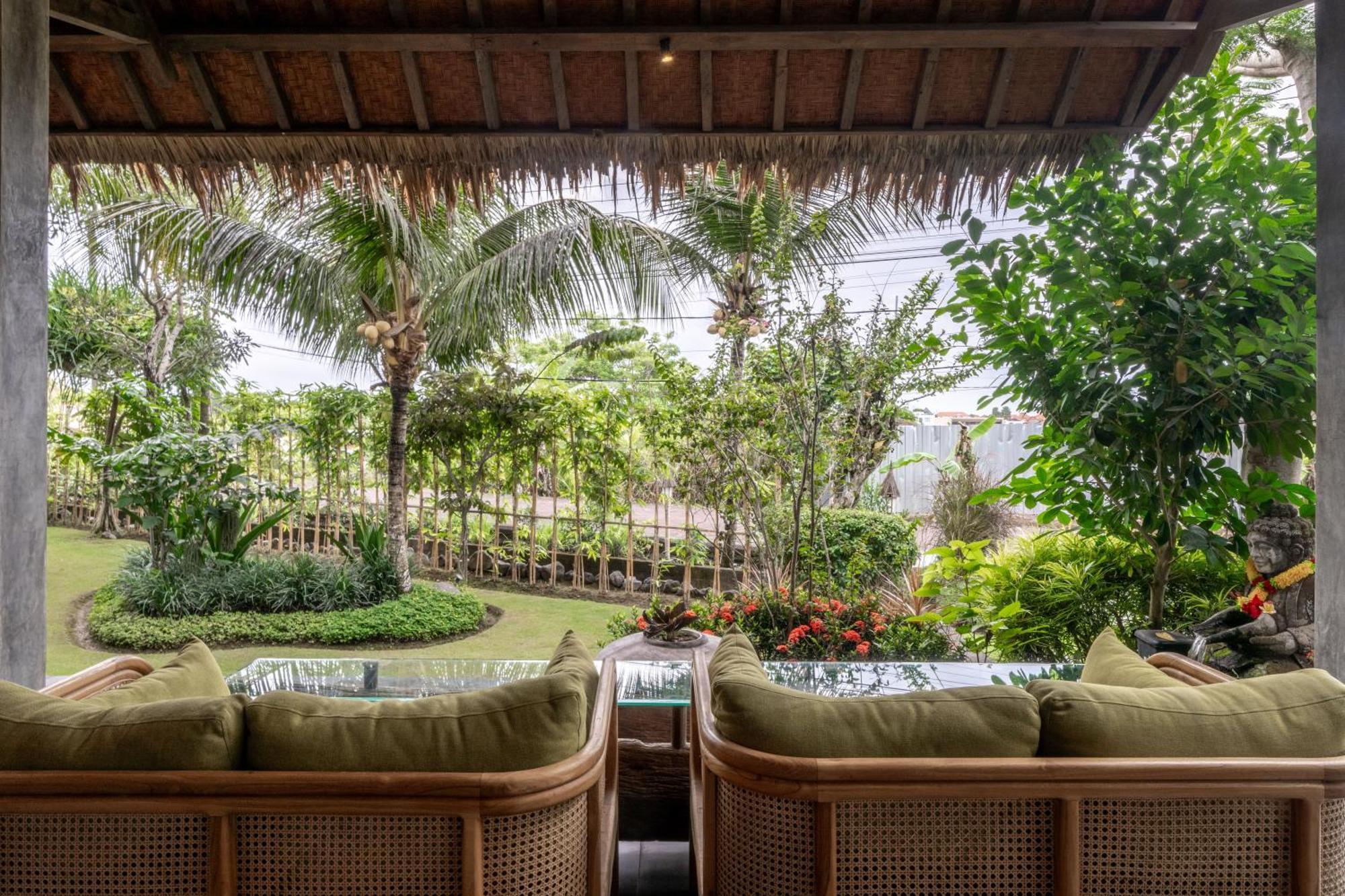Premadhan Cottage Canggu Экстерьер фото